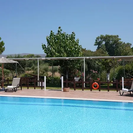 Vitoratos Apartman *