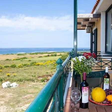 Vitoratos Apartman *