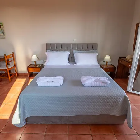 Vitoratos Apartament Lixouri