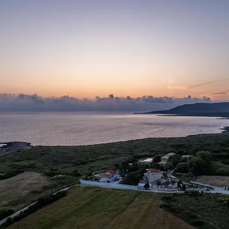 Apartament Vitoratos *